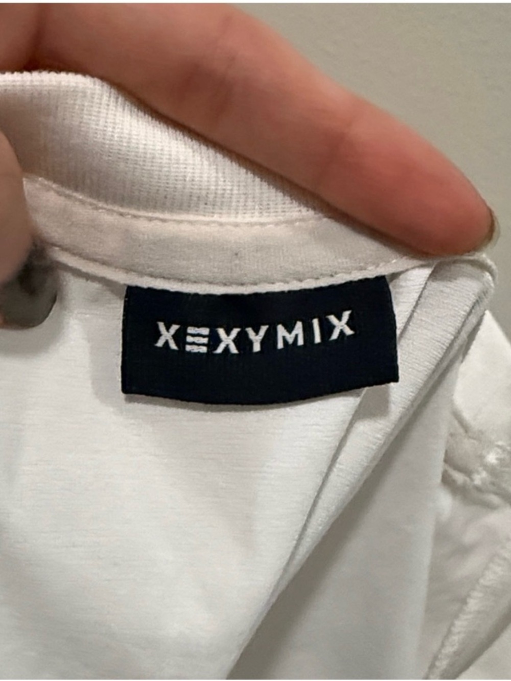 Xexymix White Short Sleeve Tee - Picture 3 of 4